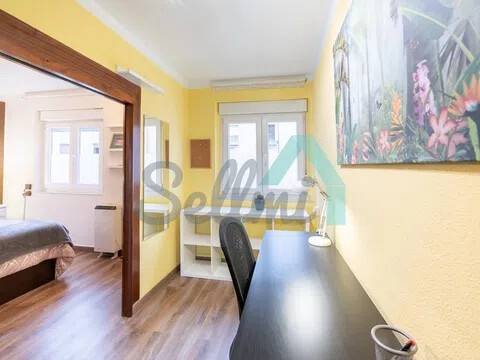 Piso de 79 m² en Oviedo