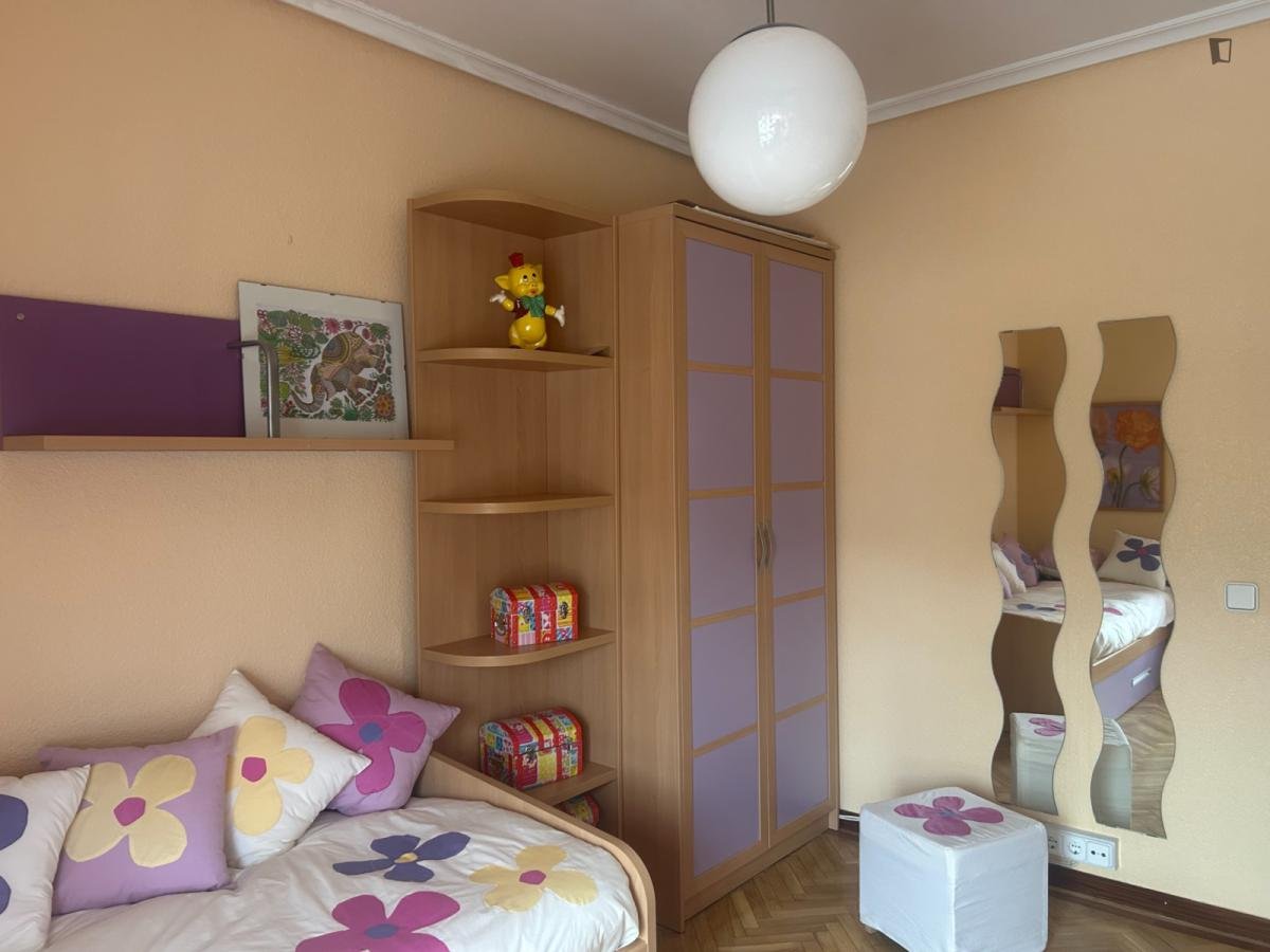 Habitación en alquiler, Villa del Prado
