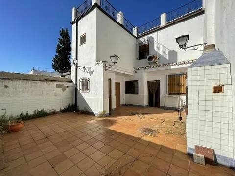 Pis de 230 m² a Xàtiva