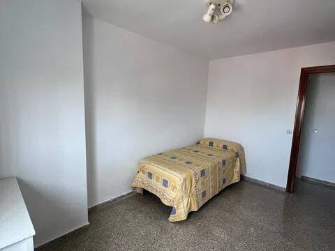 Flat 88 m² in Seville