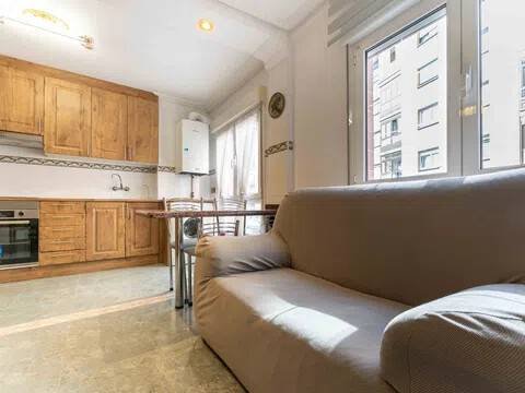 Piso de 77 m² en Gijón