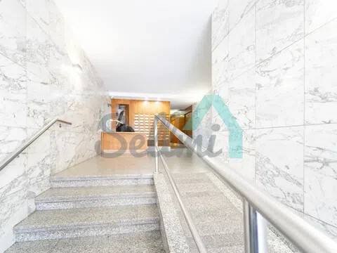 Piso de 107 m² en Oviedo
