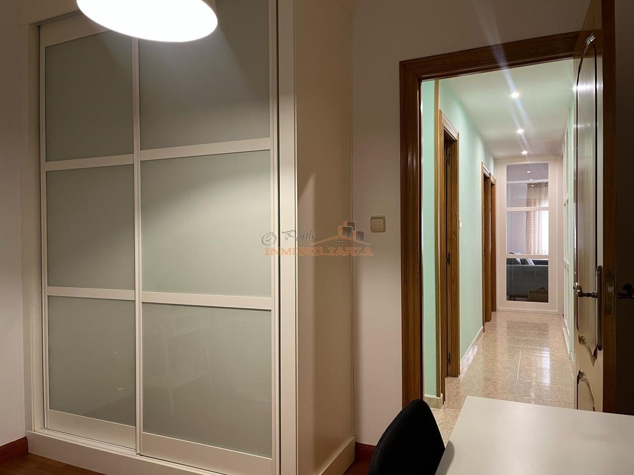 Wohnung 74 m² in Ferrol