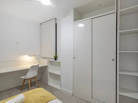 Habitación 190 m², Granada