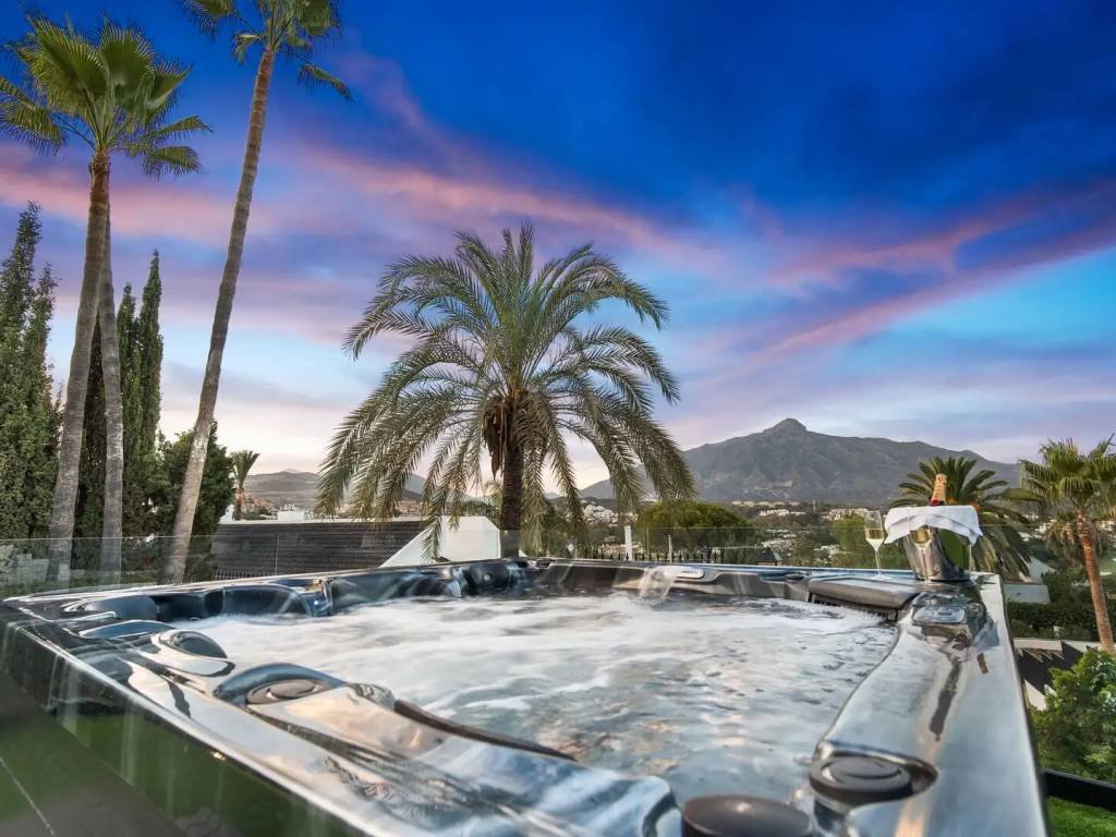Casa de 414 m² en Marbella