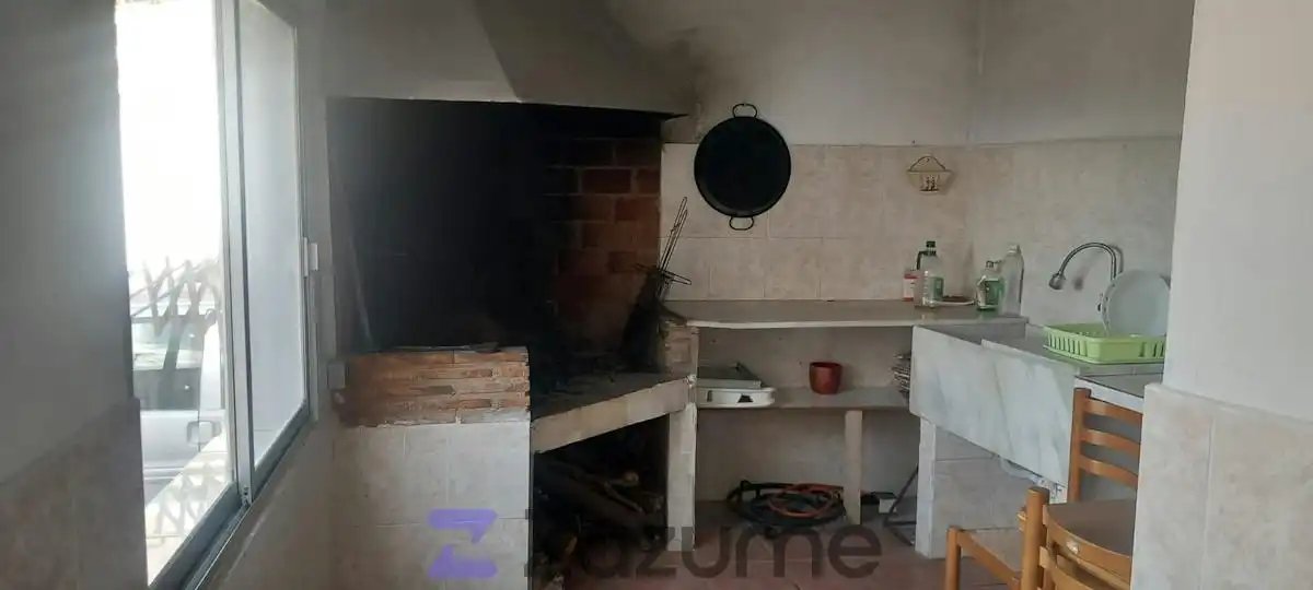 Casa de 320 m² en Manises