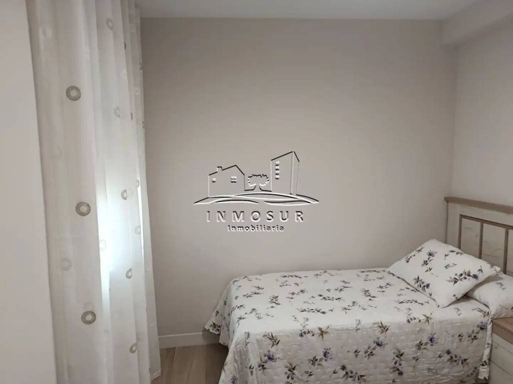 Haus 90 m² in Lucena