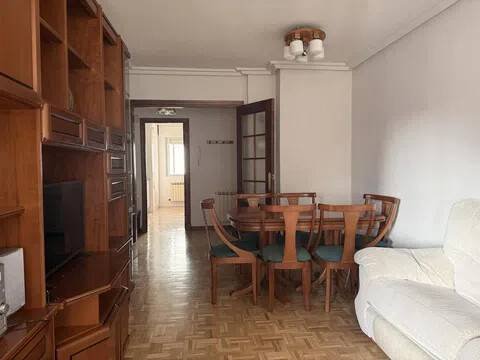 Pis de 103 m² a Àvila