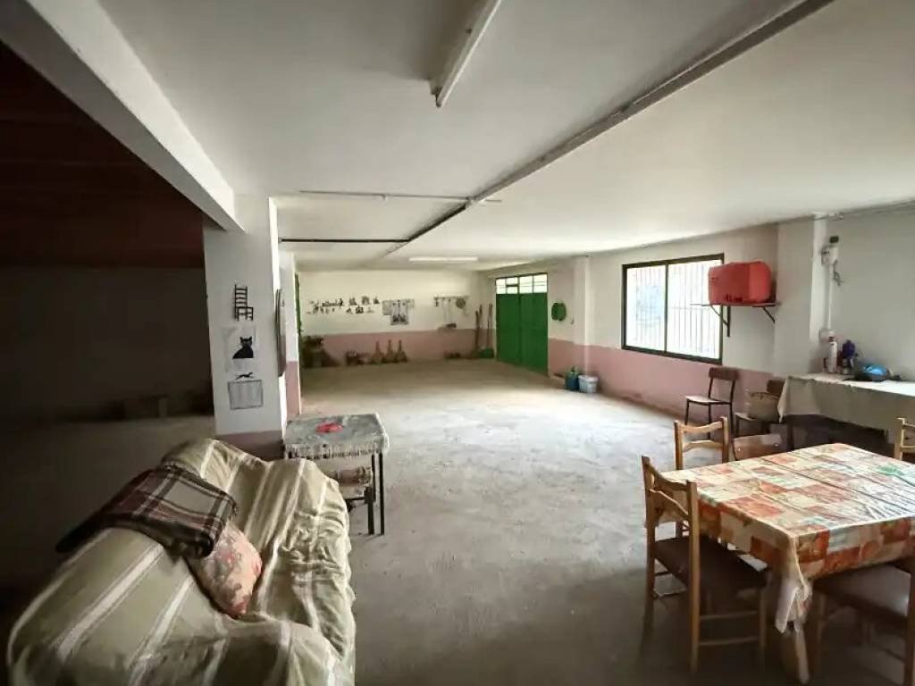 Piso de 263 m² en Munera