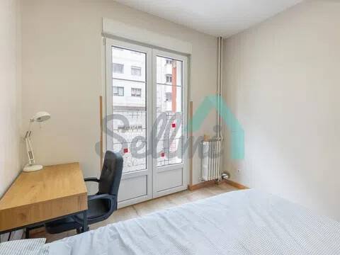 Piso de 130 m² en Oviedo