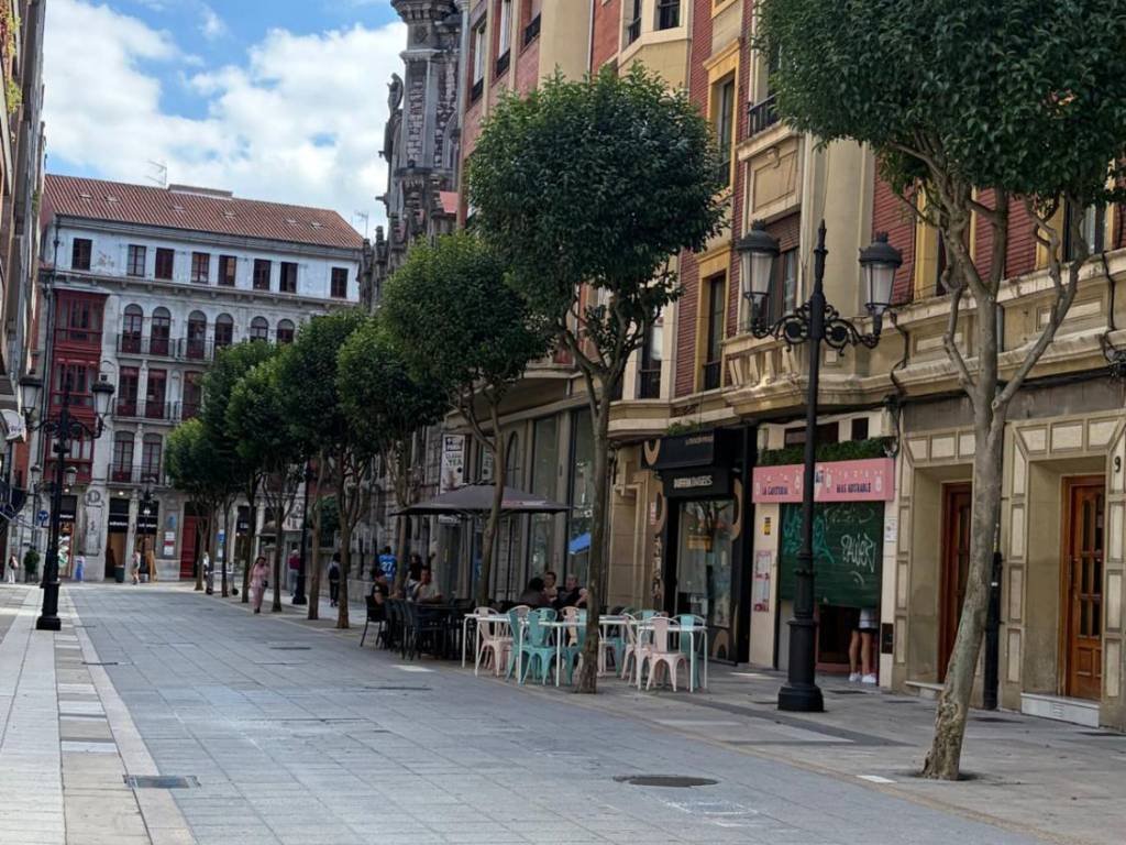 Pis de 75 m² a Oviedo