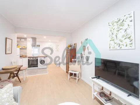 Piso de 80 m² en Oviedo