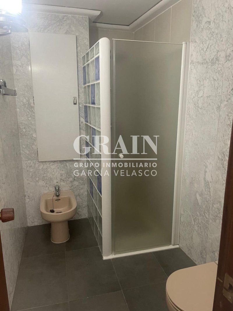 Piso de 195 m² en Albacete