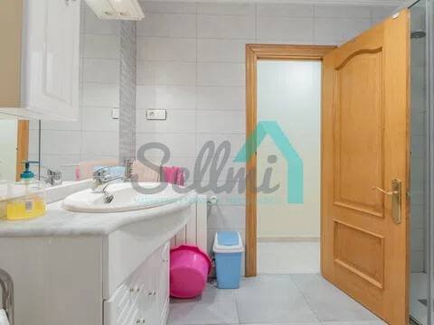 Piso de 120 m² en Oviedo