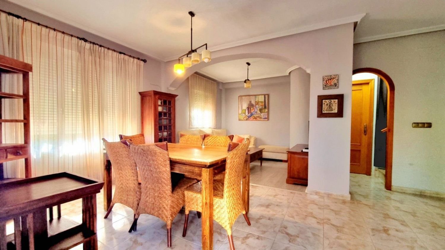 Casa de 138 m² en Elche
