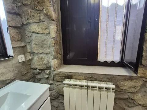 Casa de 140 m² en Gemuño