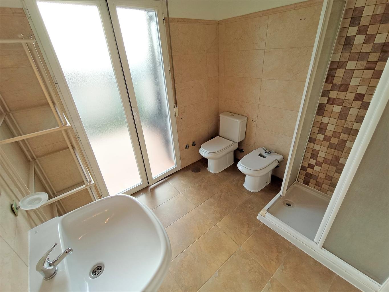 Habitación 310 m², Granada