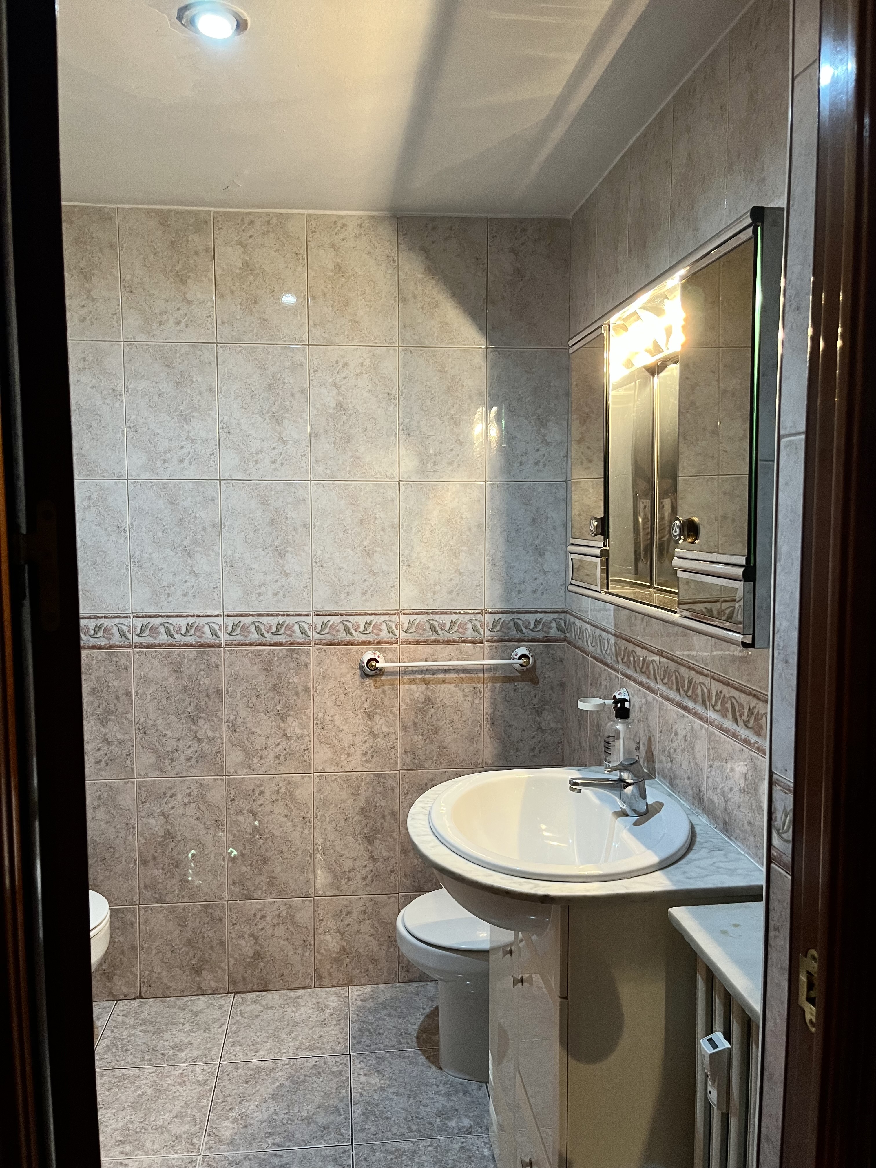 Habitación 206 m², Granada