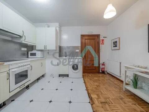Piso de 89 m² en Oviedo
