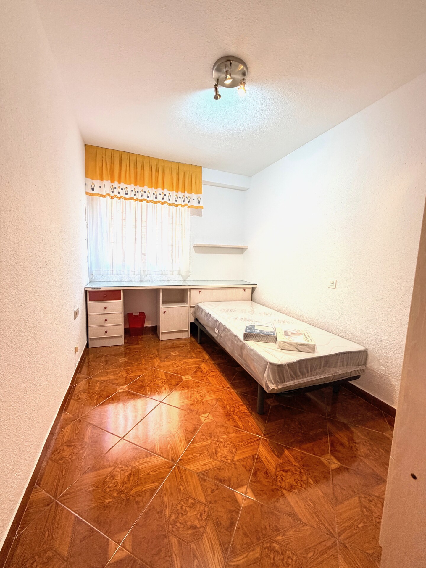 Pis de 90 m² a Granada