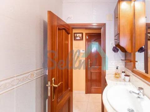 Piso de 42 m² en Oviedo
