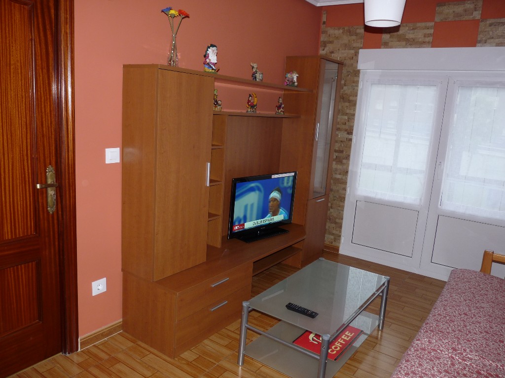 Habitación 80 m², Oviedo
