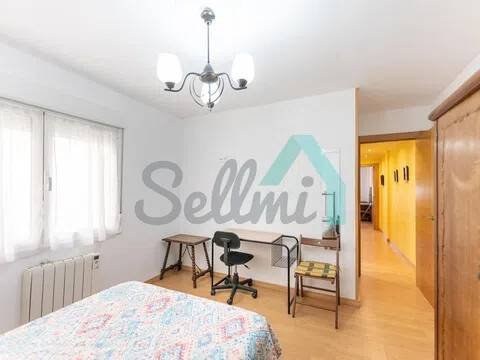 Piso de 84 m² en Gijón