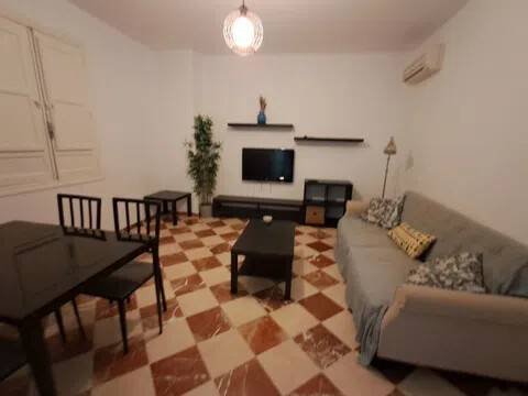 Piso de 100 m² en Carmona