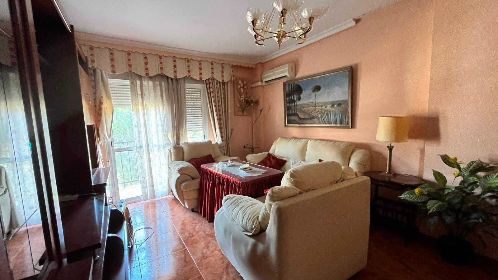 Wohnung 87 m² in Sevilla