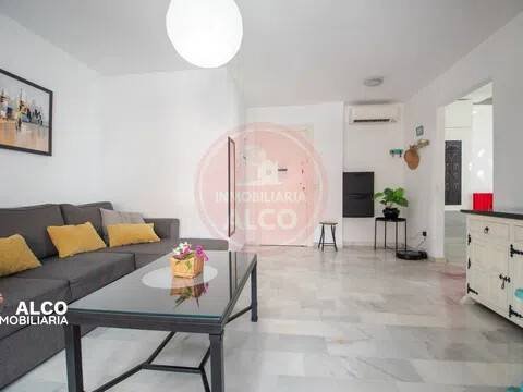 Piso de 80 m² en Torrox