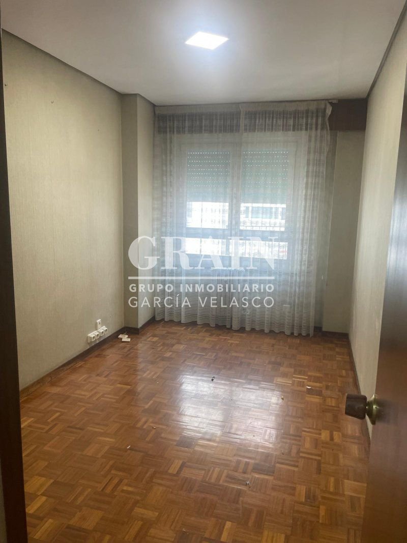 Piso de 195 m² en Albacete