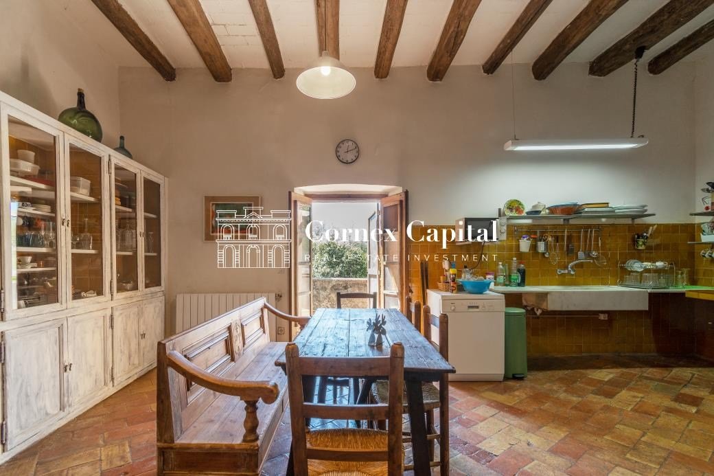 Piso de 1000 m² en Rupià