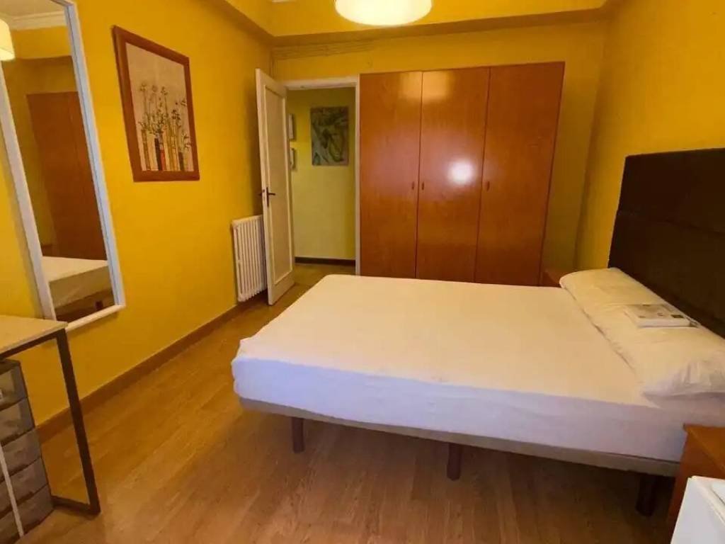 Piso de 95 m² en Ourense