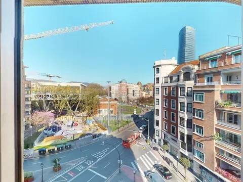 Piso de 178 m² en Bilbao