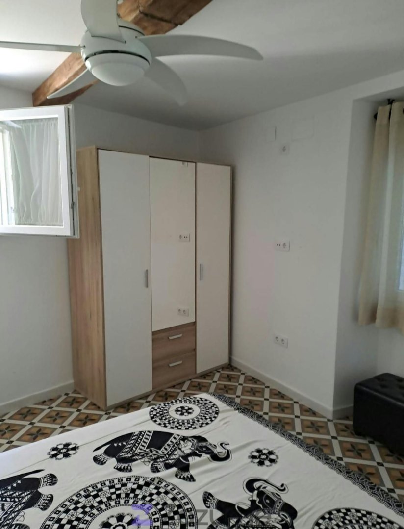 Piso de 90 m² en Linares
