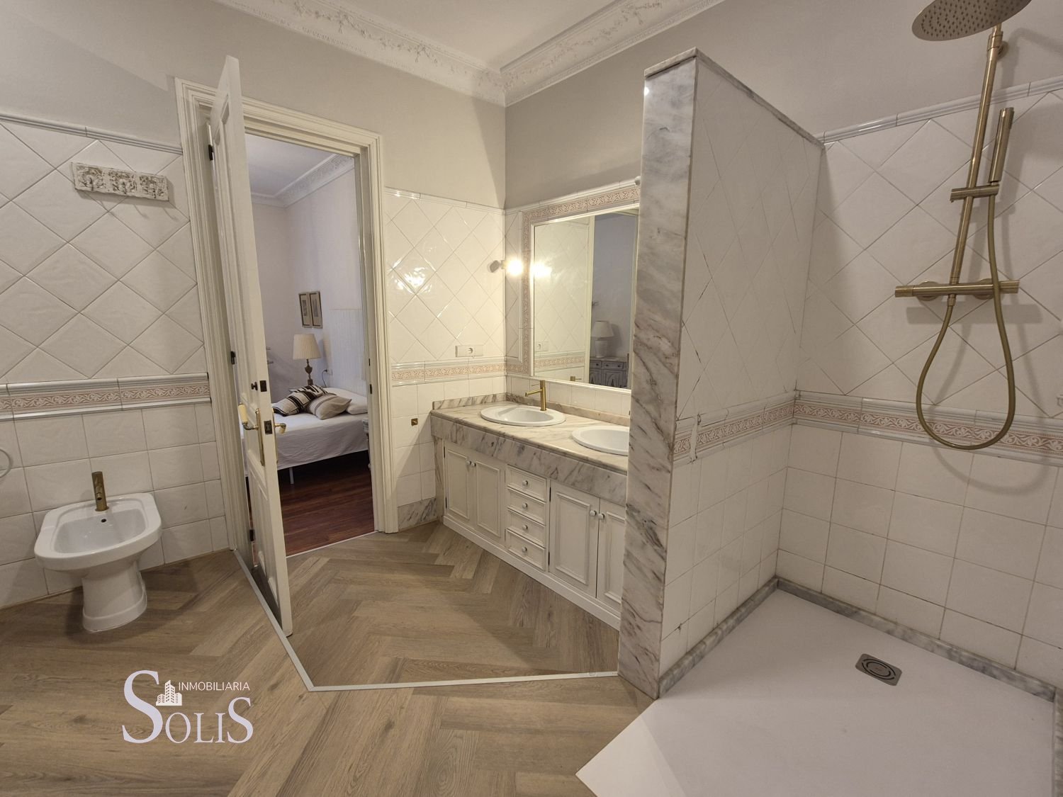 Piso de 158 m² en Gijón