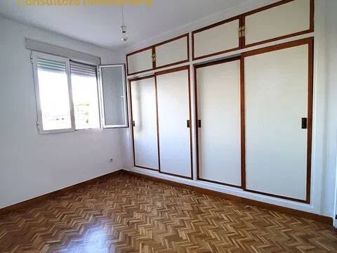 Piso de 105 m² en Sevilla
