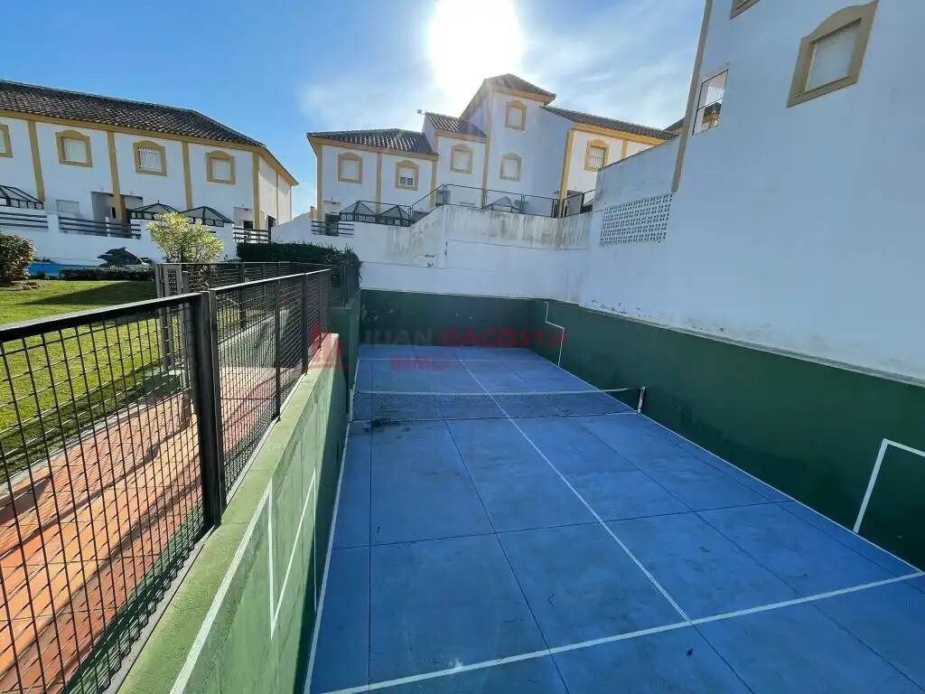 Casa de 160 m² en Lepe