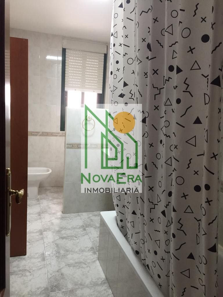 Piso de 100 m² en Pontevedra