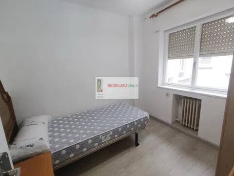 Pis de 80 m² a Oviedo