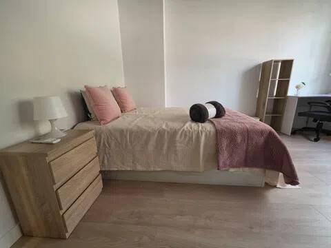 Habitación 200 m², Madrid