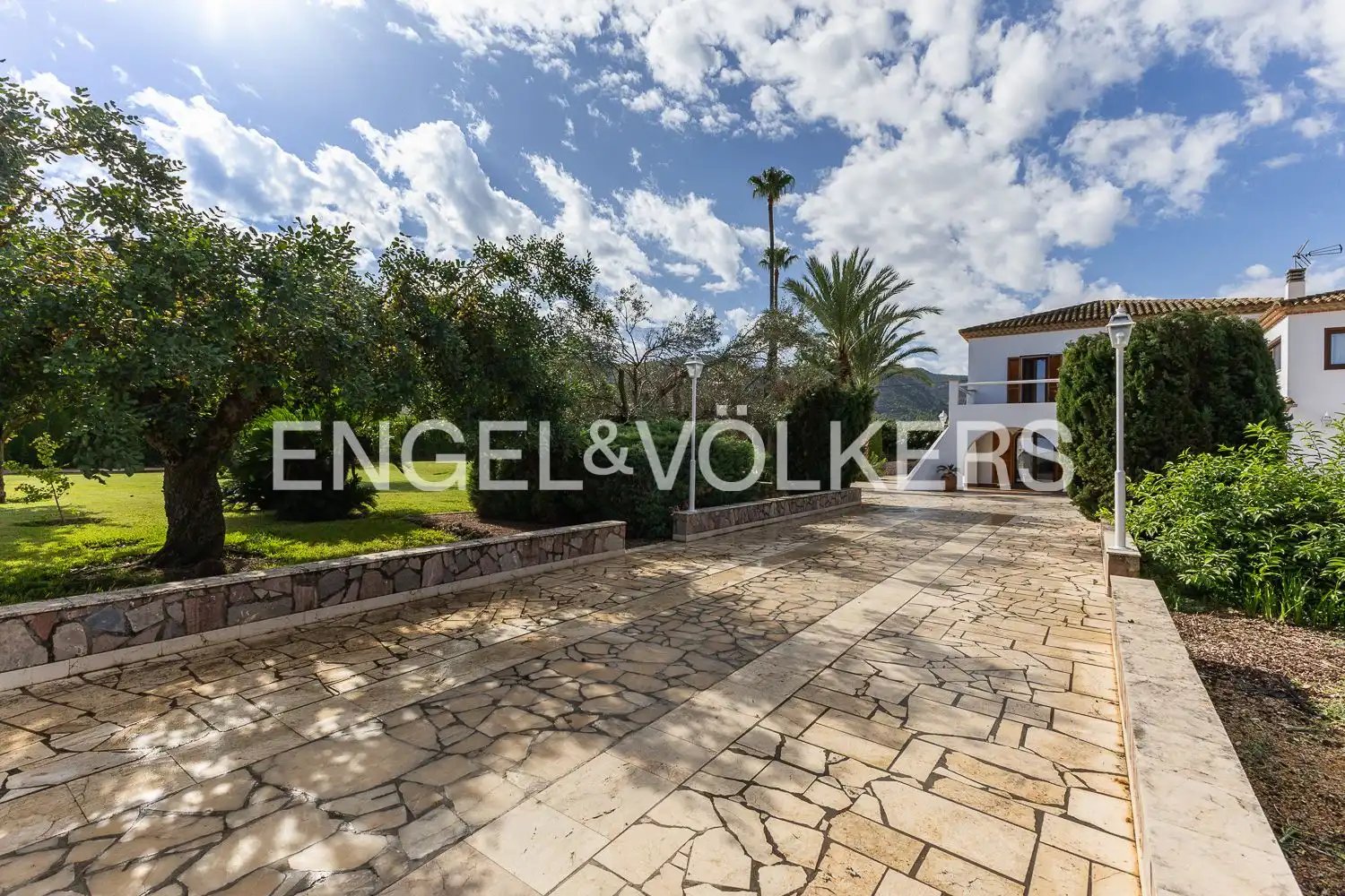Квартира 350 м² в Pedreguer