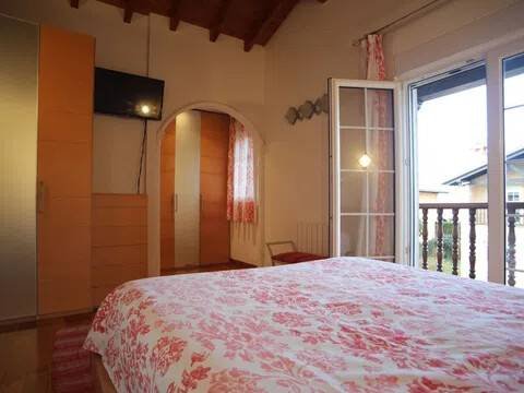 Casa de 216 m² a Udías