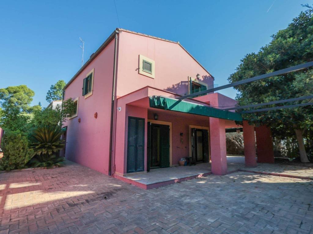 Casa 268 m² a Rocafort