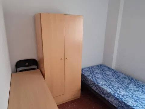Habitación 110 m², Almería