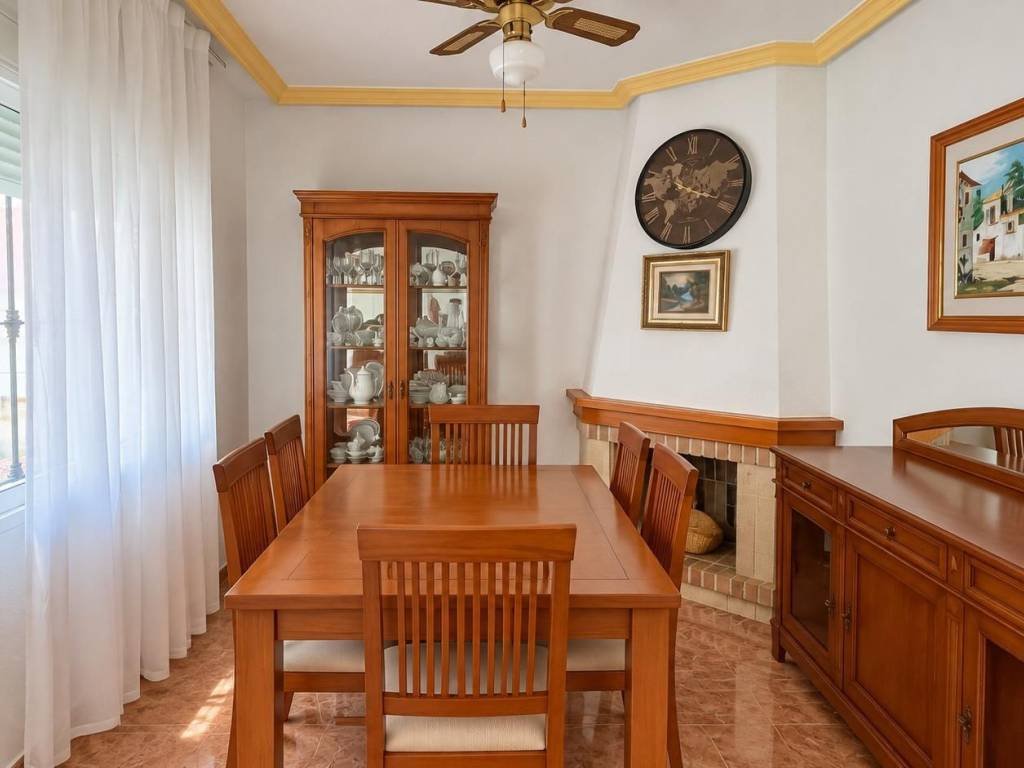 Pis de 90 m² a Oriola