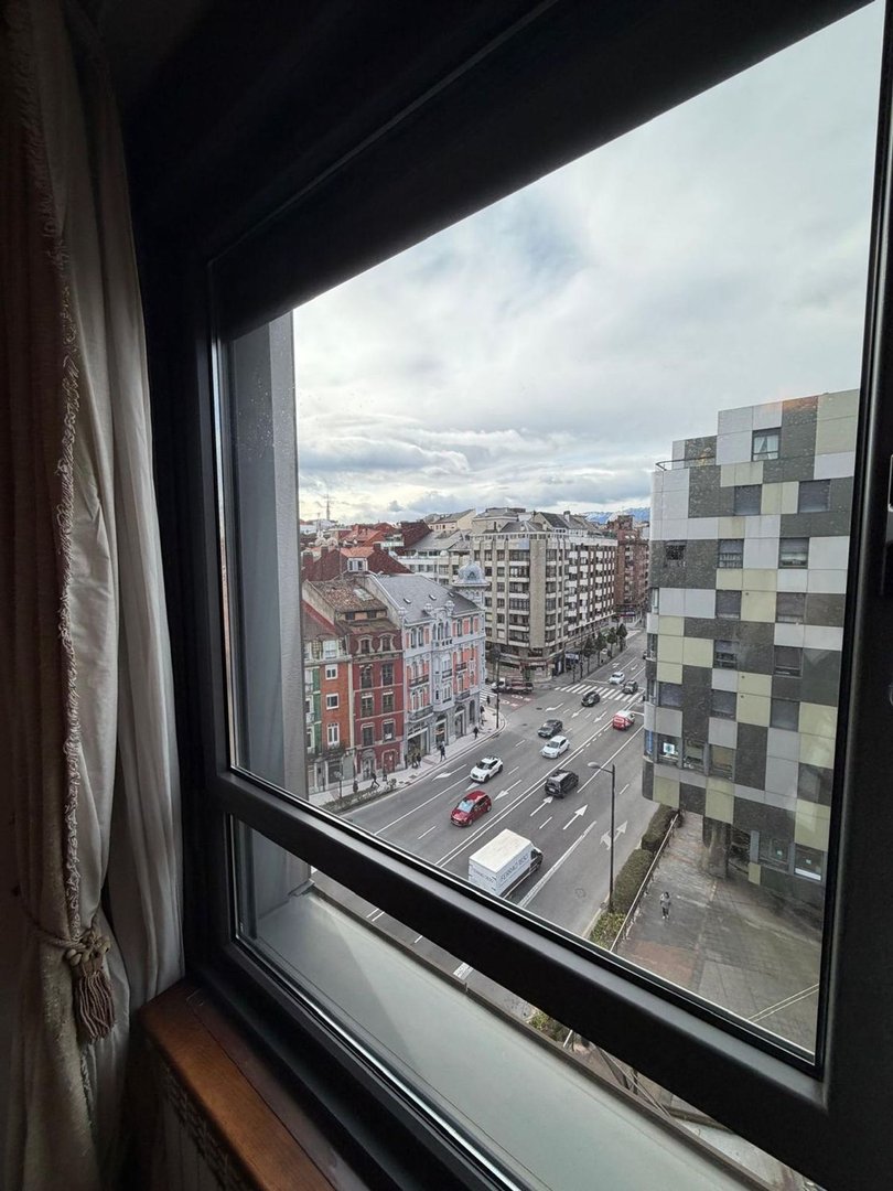 Piso de 120 m² en Oviedo
