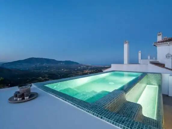 Casa de 434 m² en Marbella
