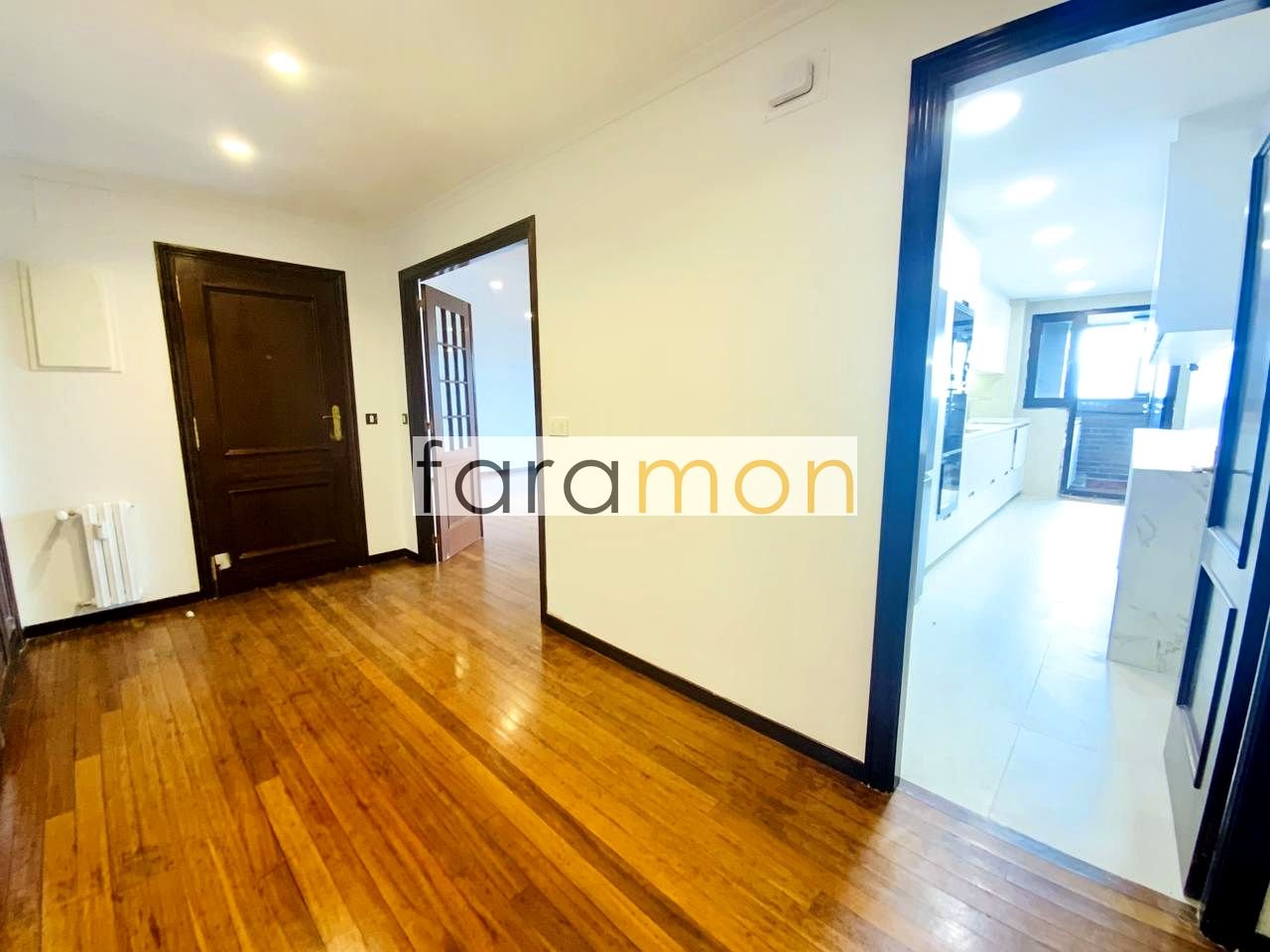 Wohnung 185 m² in Vigo