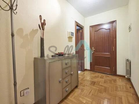 Piso de 57 m² en Oviedo